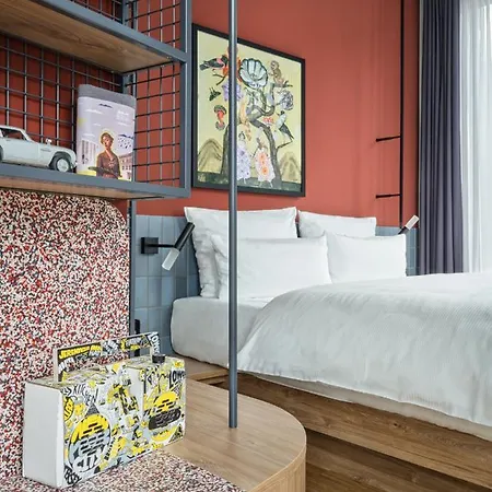 Hotell Urban Loft 4*