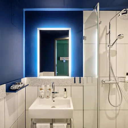 Urban Loft Hotell 4*