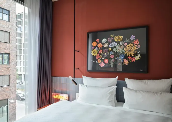 Urban Loft 4* برلين