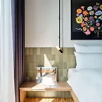 Urban Loft Hotel 4*